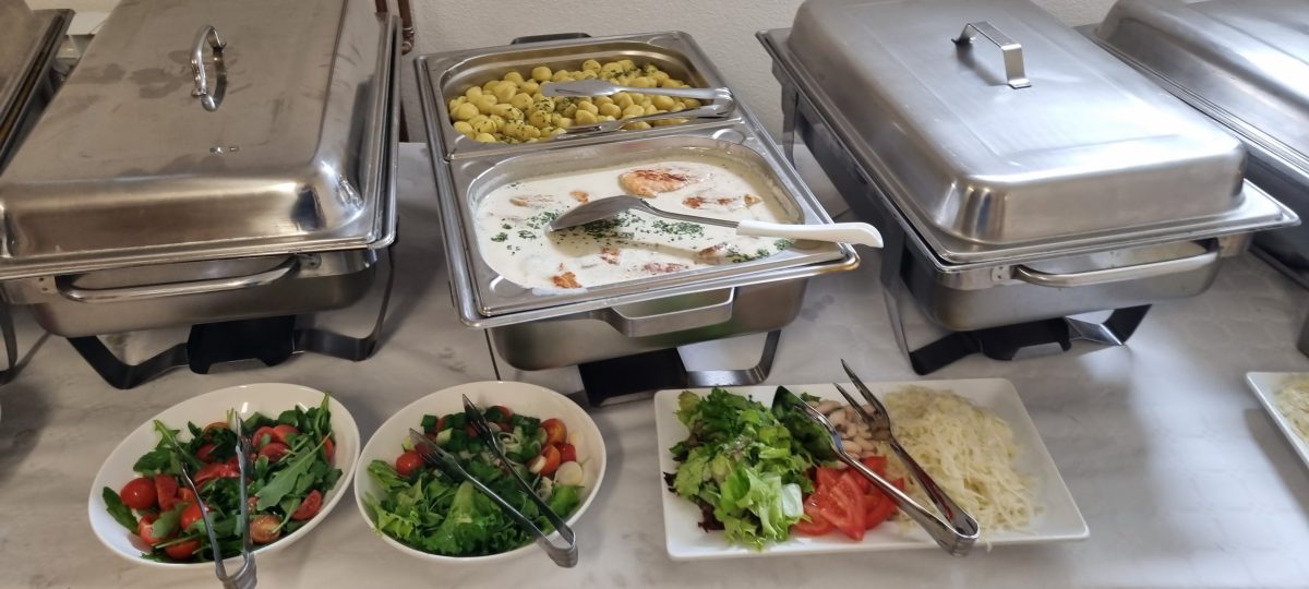Tople banje s pripremljenim jelima za catering, Bistro Bačvica Grill